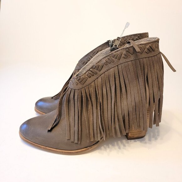 Anthropologie X Seychelles X Cory Lynn Calter NWOB 'World Tour" Fringe Booties - Picture 4 of 12